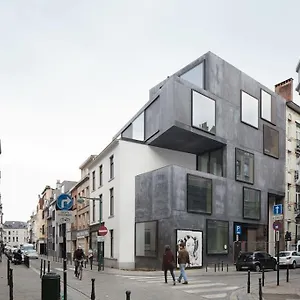 Homestay Teddy Picker, Brussels