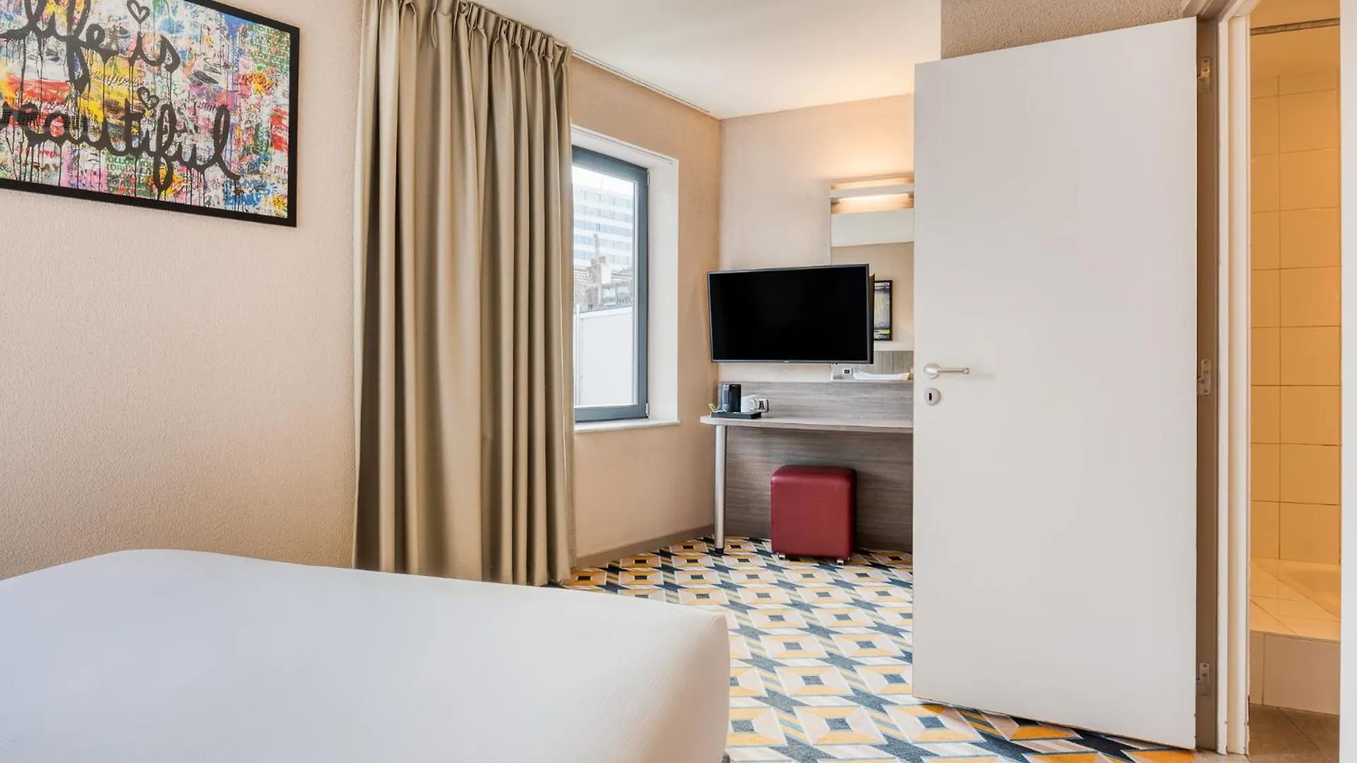 Alma Grand Place Hotel Brussels 3*,