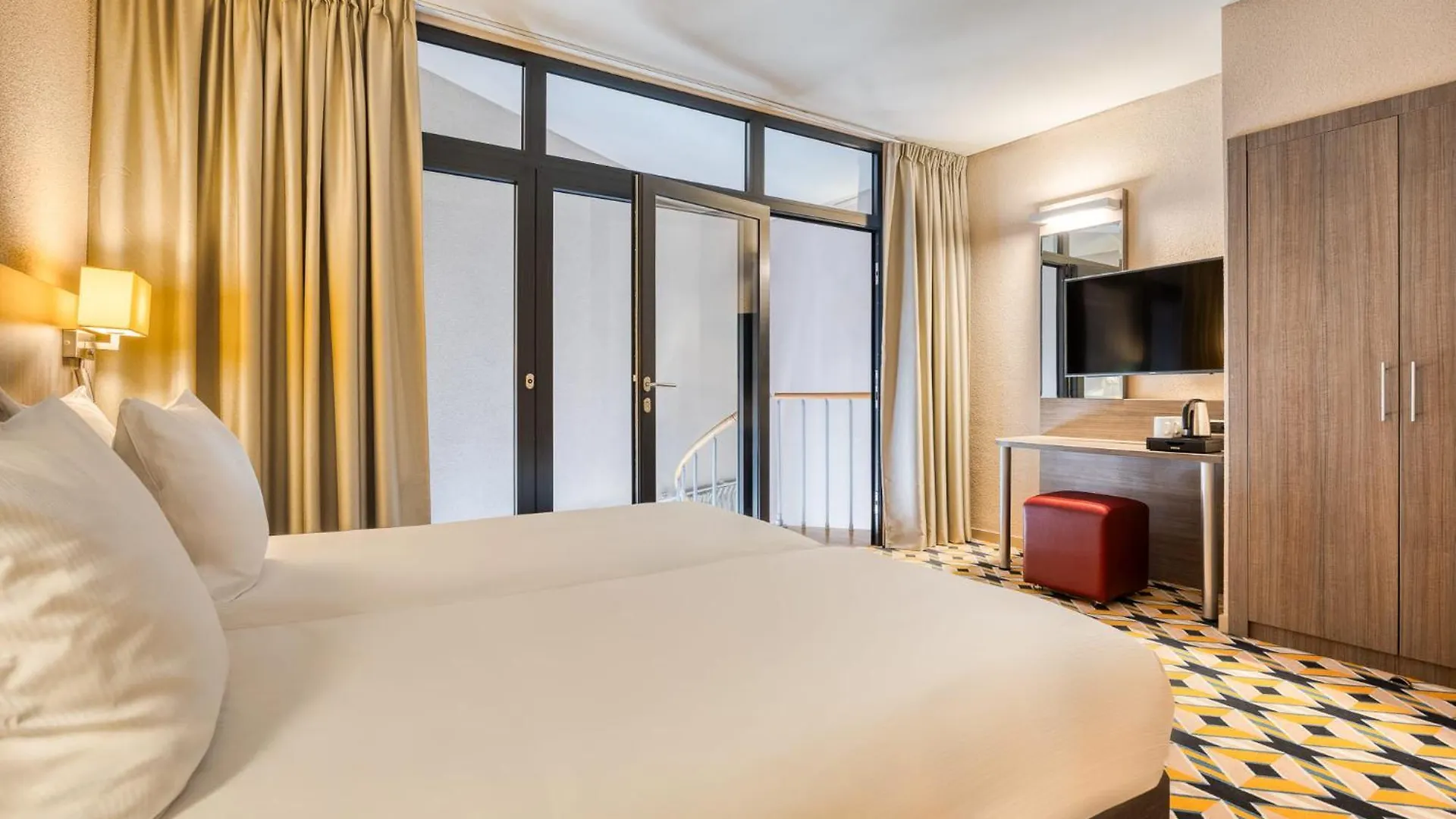 Alma Grand Place Hotel Brussels 3*,