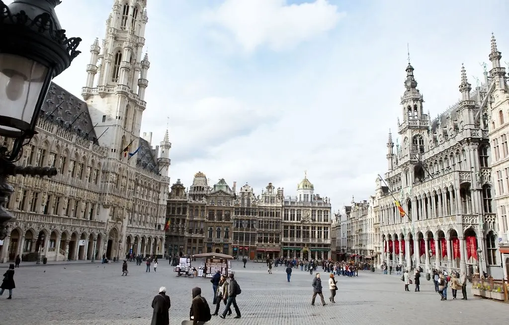 Alma Grand Place Hotel Brussels 3*,